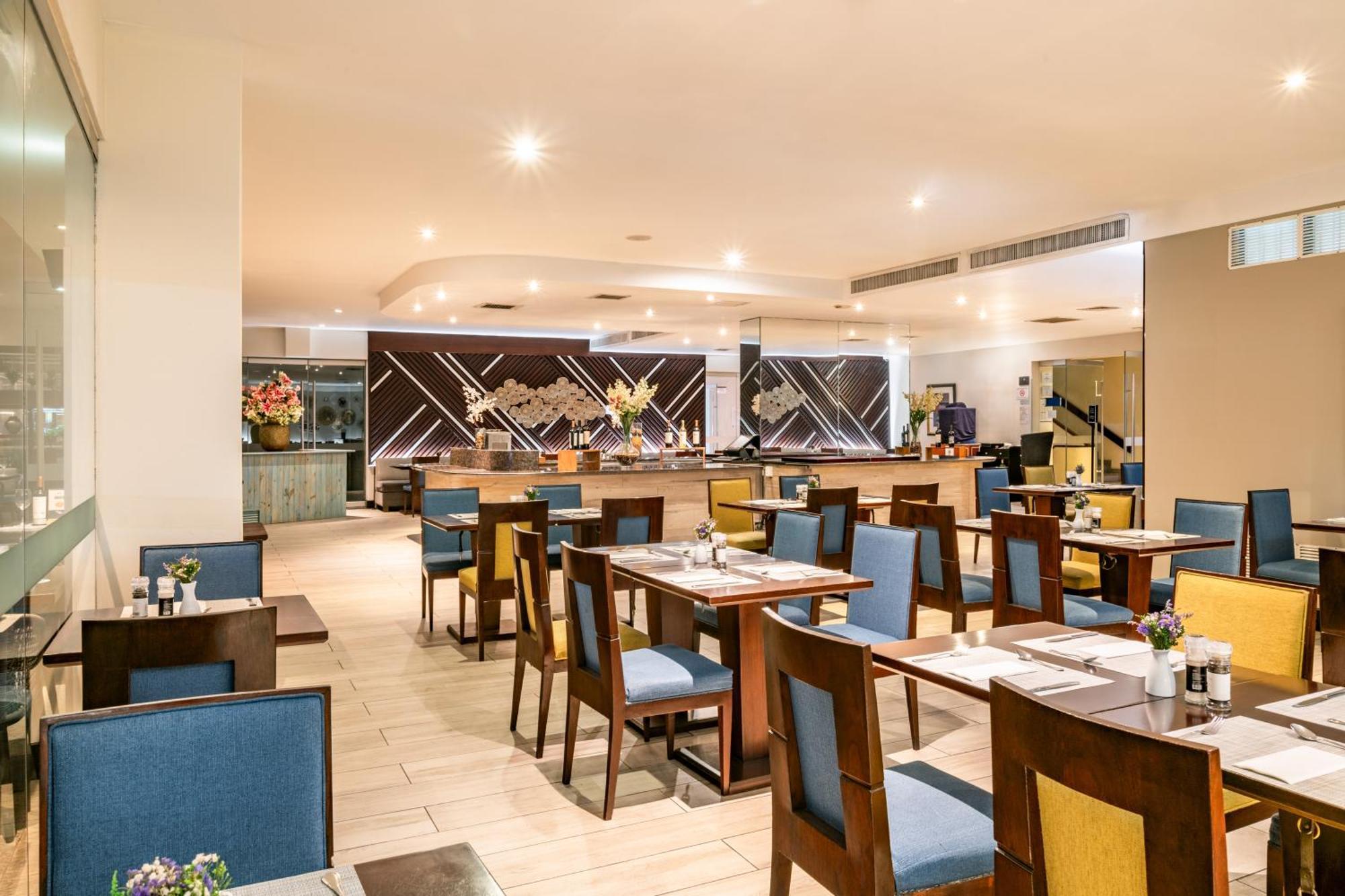 Casa Andina Premium Miraflores Lima Buitenkant foto The restaurant