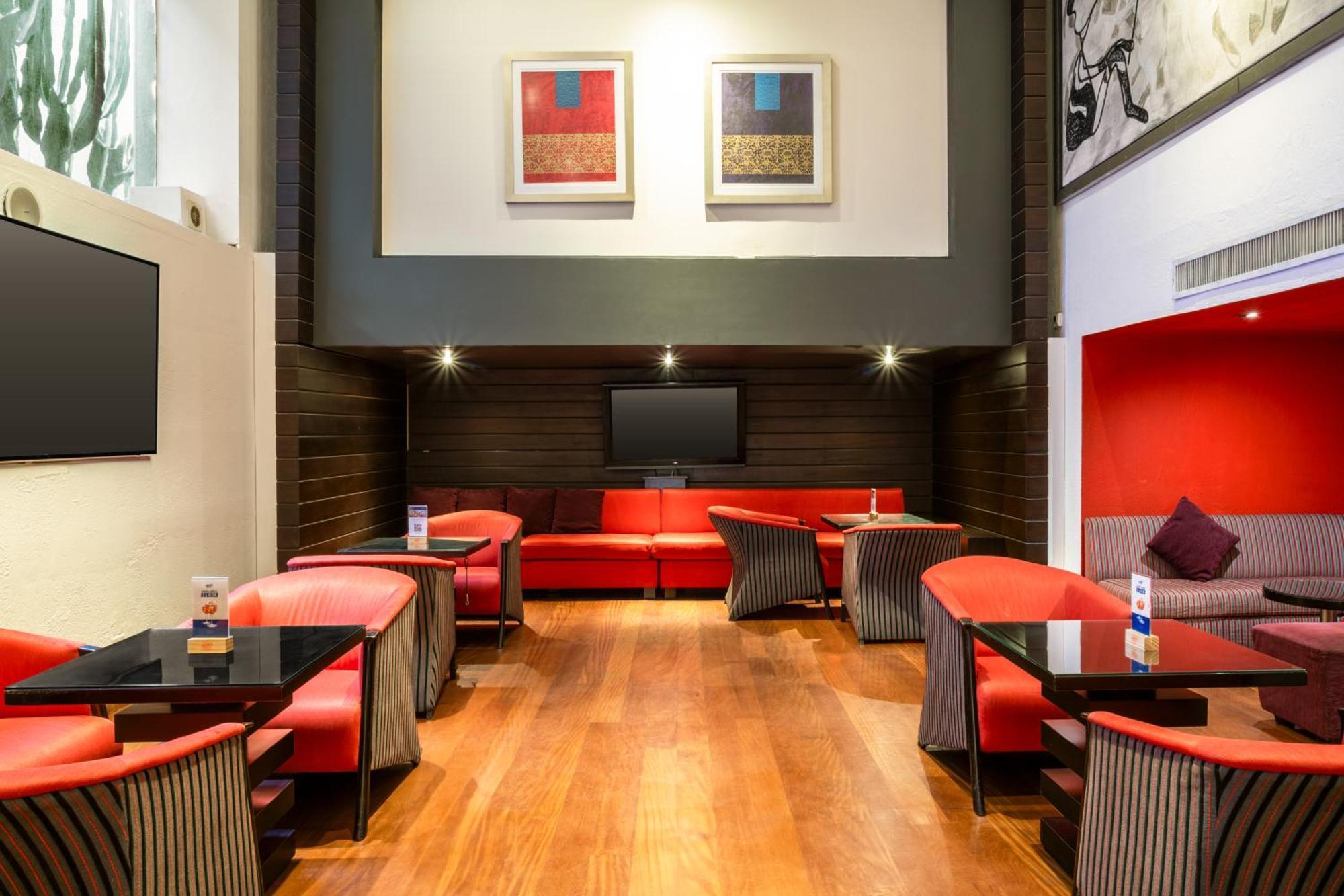 Casa Andina Premium Miraflores Lima Buitenkant foto The interior of the lounge