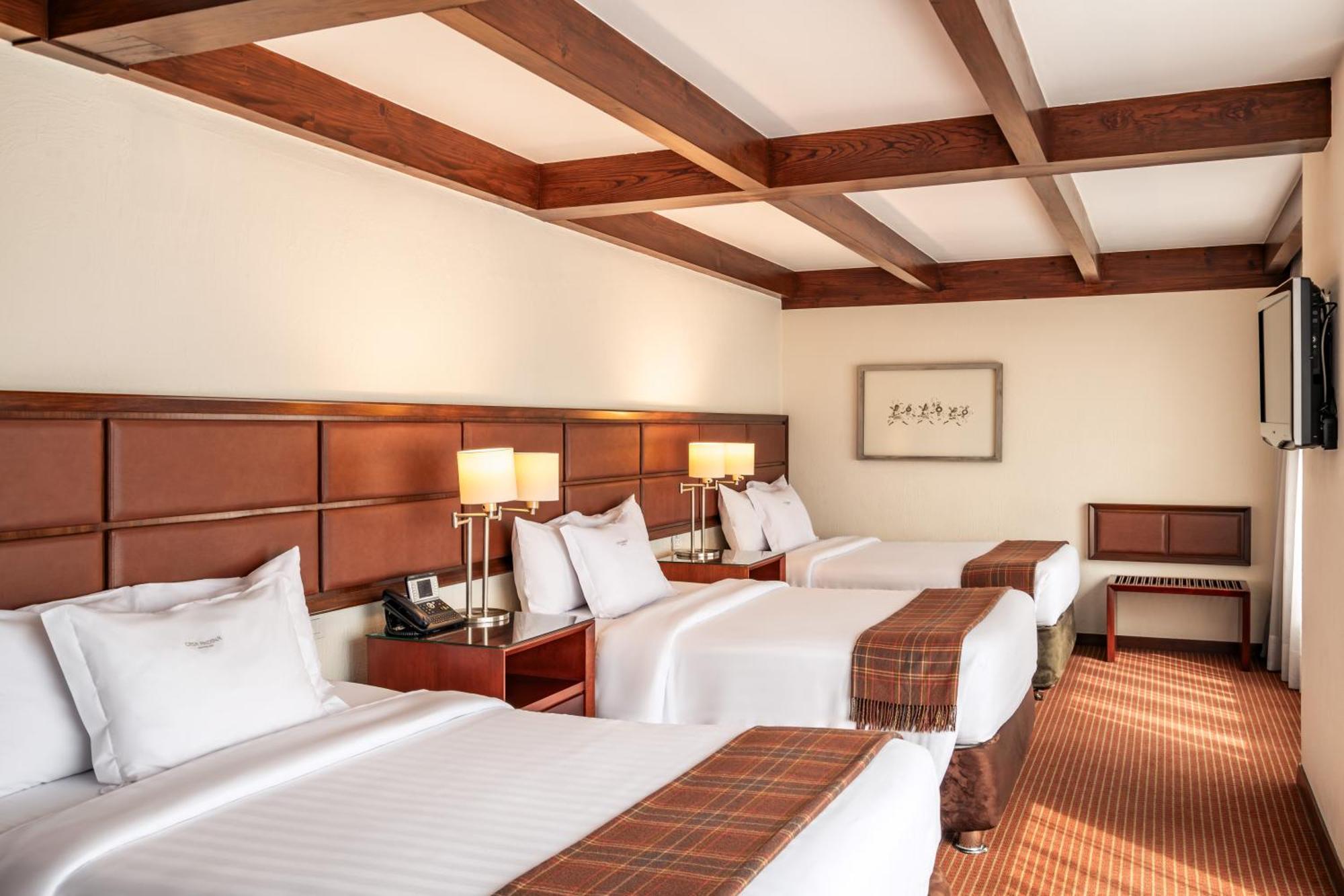 Casa Andina Premium Miraflores Lima Buitenkant foto Family room