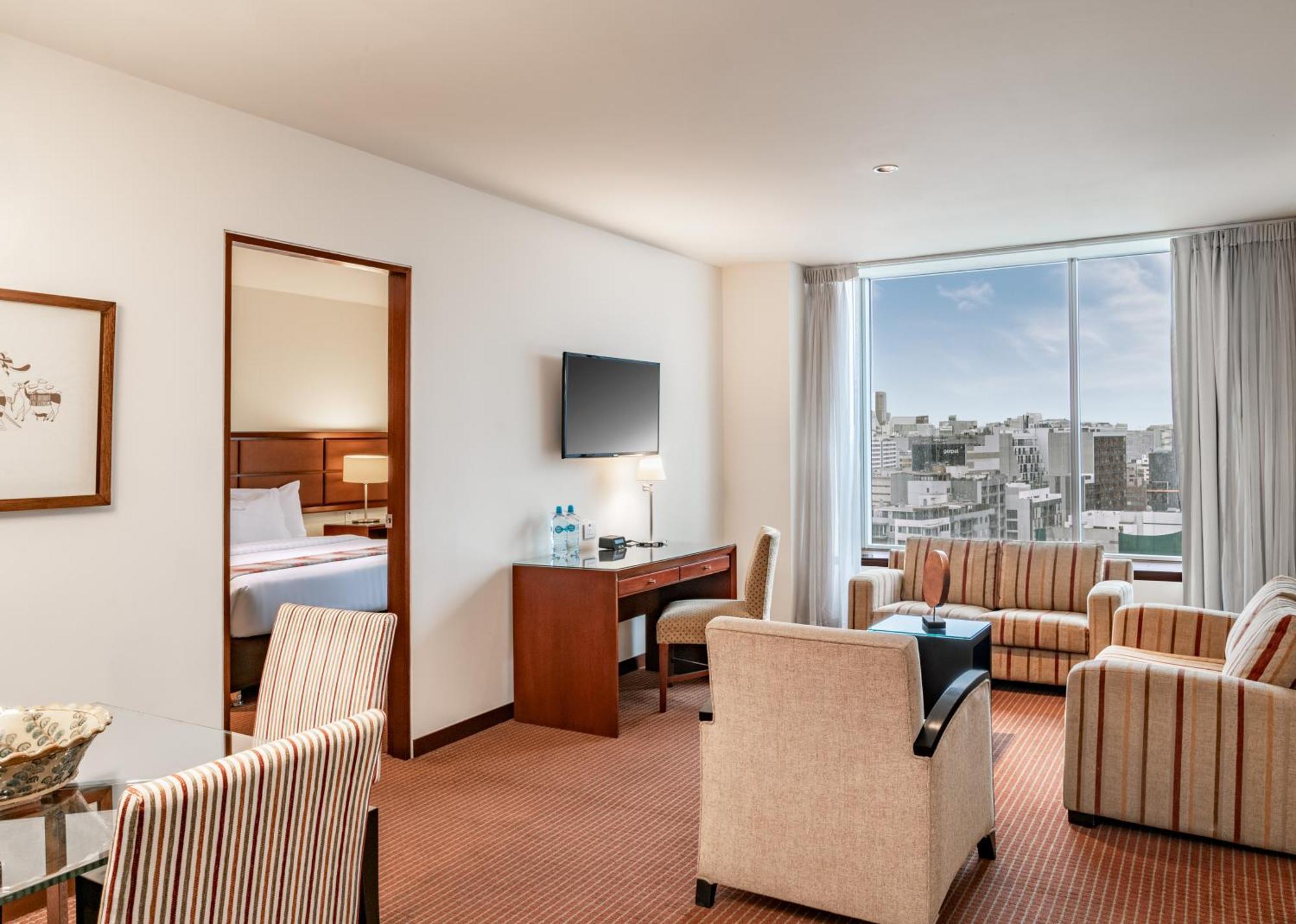 Casa Andina Premium Miraflores Lima Buitenkant foto Suite